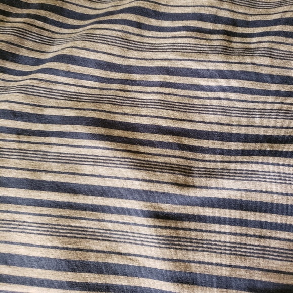 Lularoe Lynnae - Picture 3 of 4